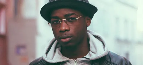 MHD dénonce les violences policières subies par son frère lors...