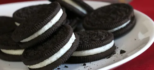 Sourcils "Oreo" : le nouveau challenge tendance et décalé lancé par...