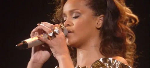 Rihanna traînée en justice pour sa collection avec Puma