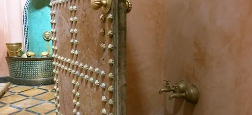 Bordeaux : un hammam fermé pour avoir fait travailler des prostituées