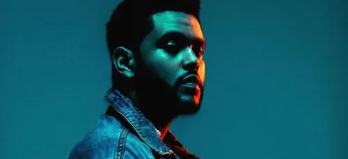 Halloween : The Weeknd est méconnaissable en Beetlejuice (Photos)