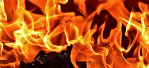 Fire Challenge : ce défi dangereux à la mode qui terrifie les...