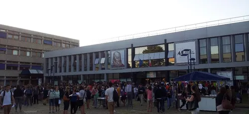 Les lycéens mettent les pieds à l’université de Bordeaux