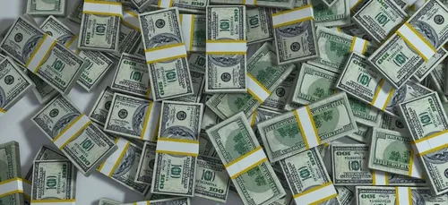 Deux stars du rap parmi les personnalités les plus riches des...