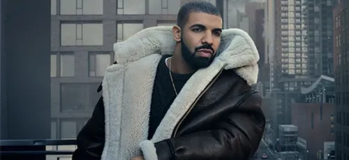 Drake, Kanye West, Tyga : Soulja Boy règle ses comptes en direct !