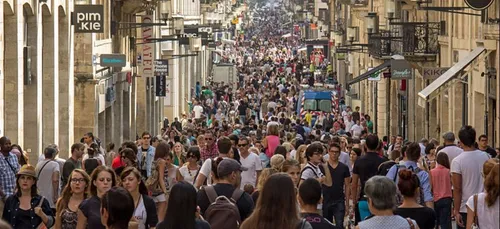 Bordeaux : les commerçants souhaitent faire interdire la rue...