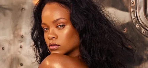 Rihanna, Ariana Grande censurées : leurs chansons jugées «...