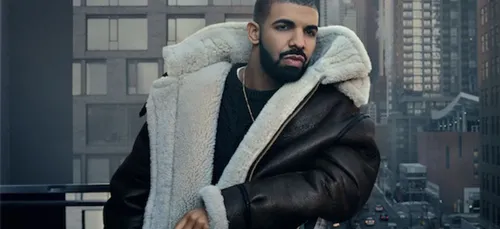 Drake : sa belle déclaration à Meek Mill sur scène (Vidéo)