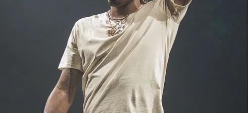 Future : pas de femmes fortes à son showcase, il répond (vidéo)