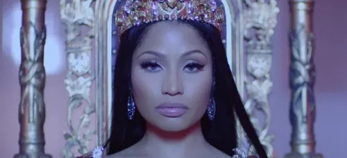 Nicki Minaj : ses photos ultra-sexy pour PAPER Magazine (Photo)