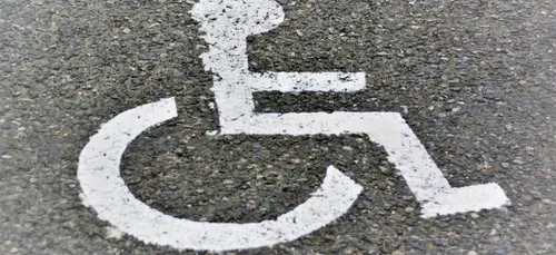 Bordeaux : 18 mois de prison pour avoir agressé un homme en...