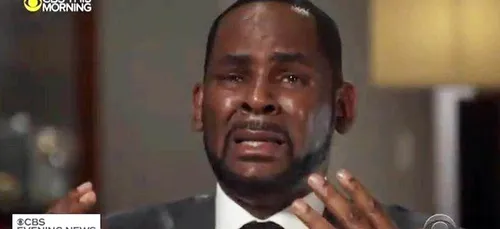 R Kelly craque et fond en larmes en pleine interview (Vidéo)
