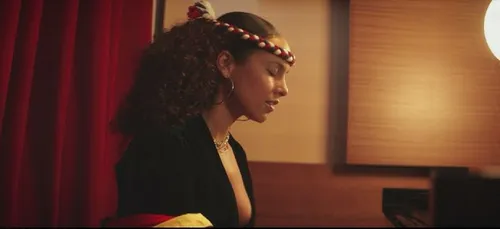 Alicia Keys dévoile la date de sortie de son livre autobiographique