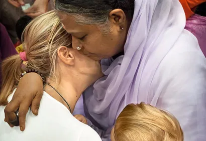 Amma attire les foules