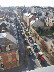 Démonstration de force des agriculteurs ardennais