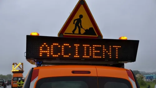 Embouteillage monstre sur le pont de Cormontreuil