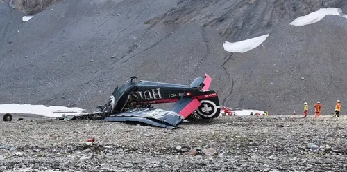 20 morts dans un crash d'avion de collection en Suisse