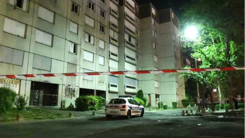 Rassemblement pacifiste à Reims après le meurtre d'un jeune homme