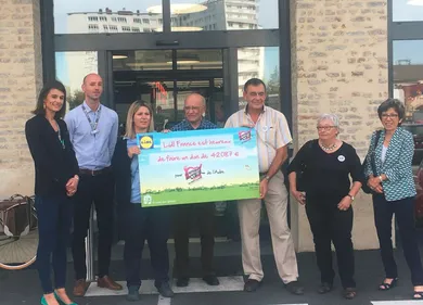 LIDL apporte son aide aux restos du Cœur aubois