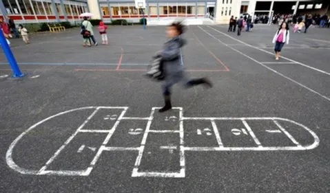 Une fillette décède dans la cour de son école à Rethel