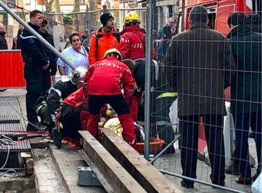 Troyes : il tombe dans un trou de 10 mètres