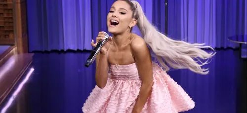 Le nouvel album d'Ariana Grande est disponible