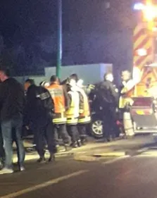 Voiture contre poteau à Reims