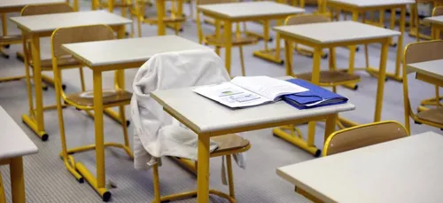 Il écrit à sa prof pour demander à redoubler