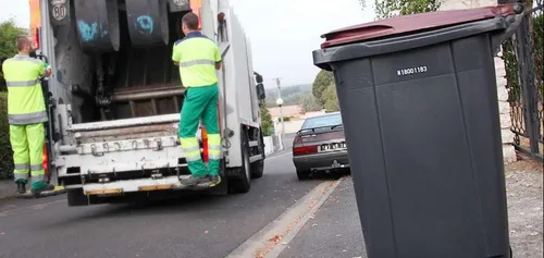Un éboueur grièvement blessé près de Sedan.