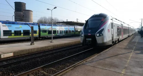 Un retraité meurt frappé par un train