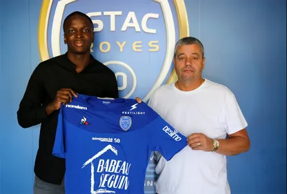 Un nouveau défenseur pour l'Estac