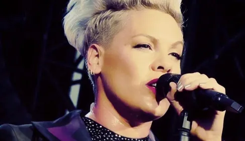 Pink a sa statue à New-York (Photo)