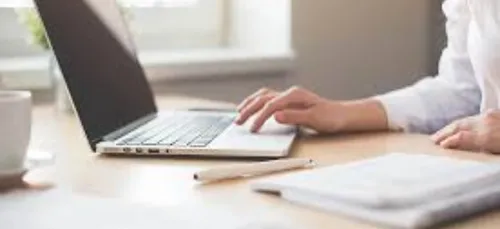 ASSISTANT(E) COMMERCIAL(E)