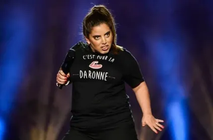 Inès Reg veut encore plus paillettes dans sa vie