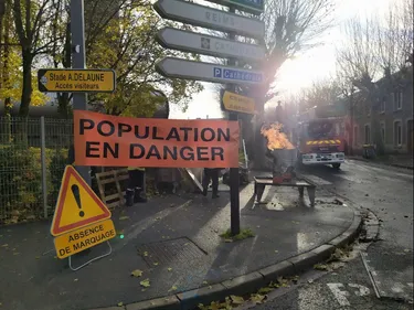 Il y a le feu chez les pompiers de Reims