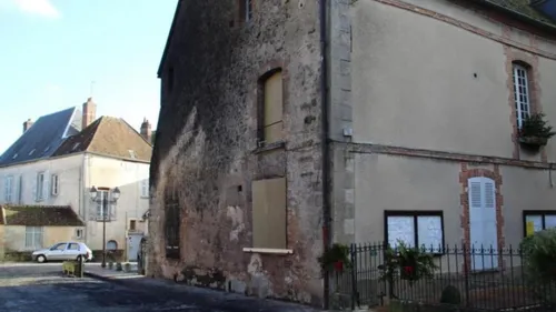 Un homme incarcéré après l'incendie de la mairie de Sézanne