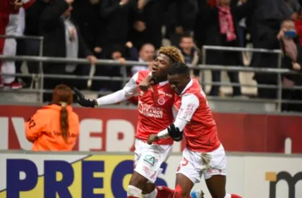 Le Stade de Reims renoue avec la victoire à la maison