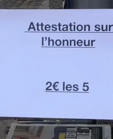 Le buraliste vend des attestations