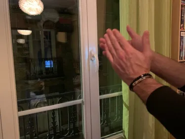 Tous à vos fenêtres