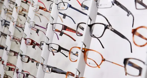 Des opticiens ouverts pendant la crise