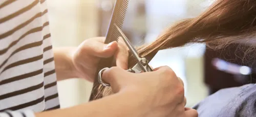 Le CHU de Reims recherche des coiffeurs