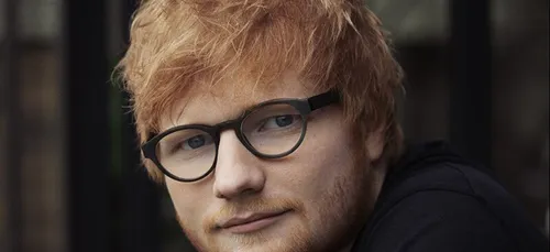 Ed Sheeran fait une surprise à des élèves