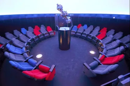 Réouverture du planétarium de Reims