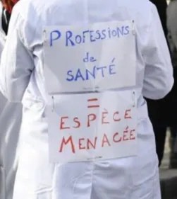 Ils veulent plus que nos applaudissements