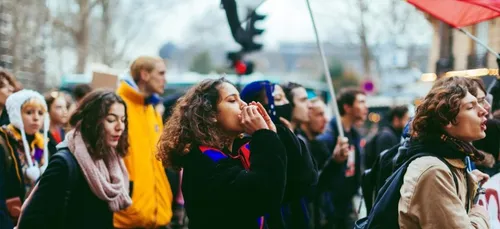 Les enseignants descendent dans la rue
