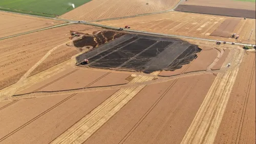 Les pompiers mobilisés sur un important feu de récolte