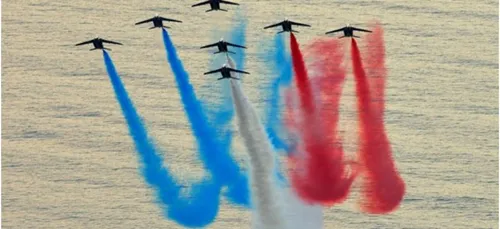 La patrouille de France dit merci aux soignants