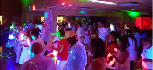 Covid-19 : le monde de la nuit se meurt en silence