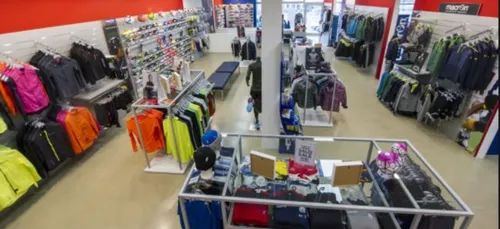 Un emploi dans un magasin de sport