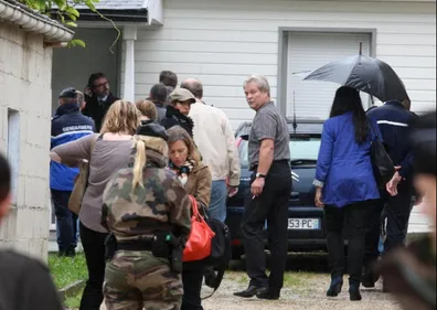 "Venez tout de suite ! ma femme est inanimée par terre, il y a du...